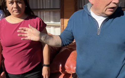 Más de 50 adultos mayores reciben sacos de papas en Villa Los Presidentes